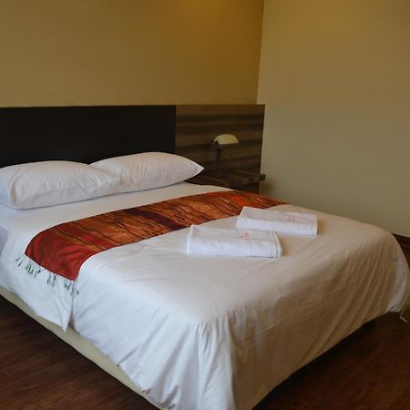 Hotel Intan Jugra Banting  Eksteriør billede
